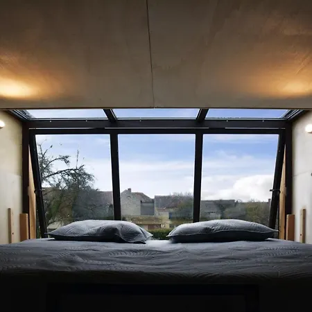 Le 12 بيت للعطل Ebreuil